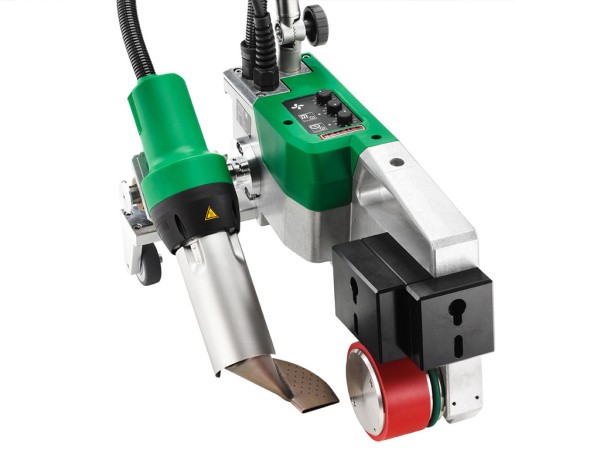 Сварочный автомат горячего воздуха UNIROOF ST  для сварки внахлест рулонных полимерных кровельных